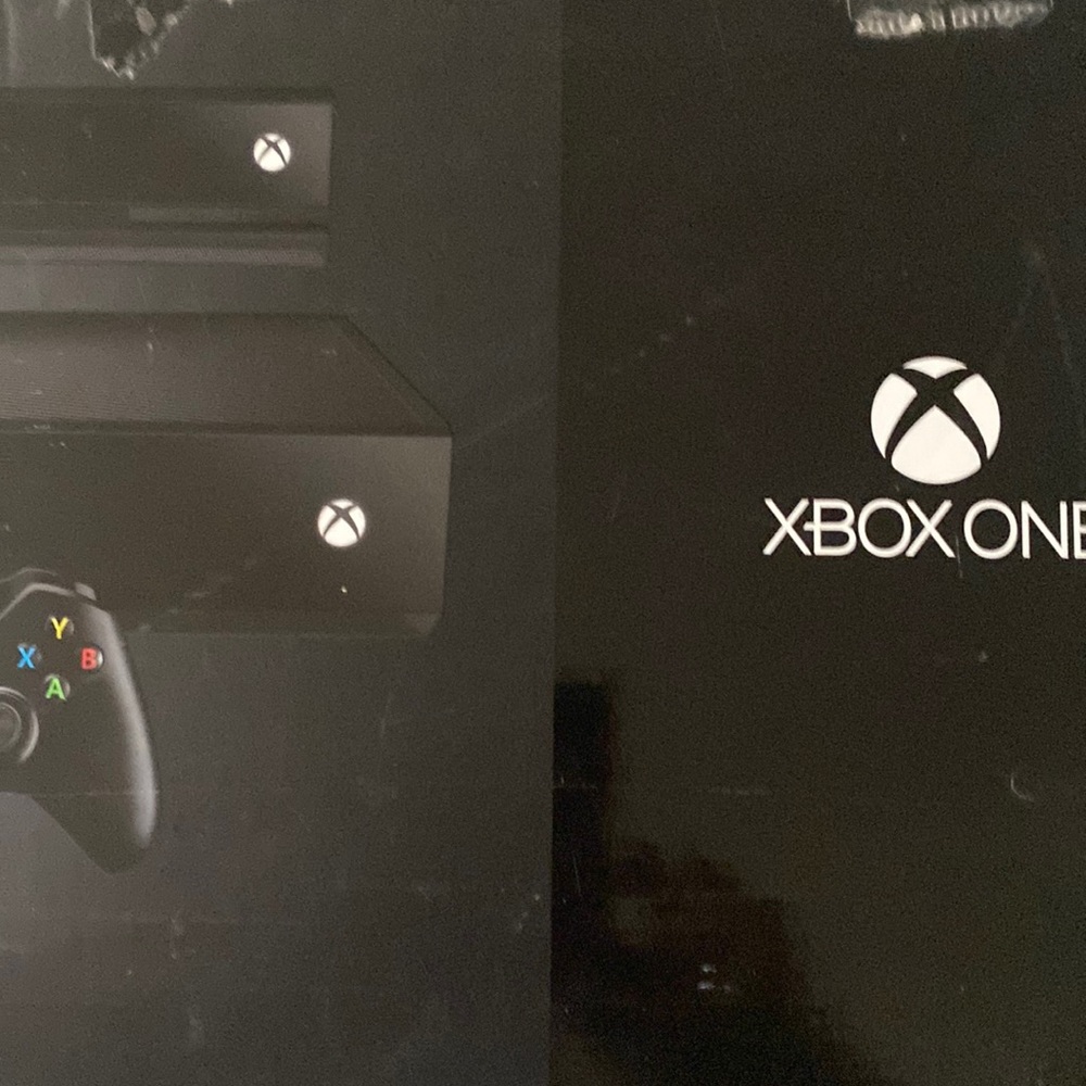 Original Xbox Day Original with Kinect Sensor